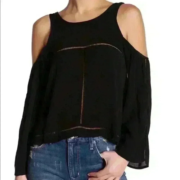NWT Lovers + Friends Cloud Break Cold Shoulder Top - Picture 1 of 7